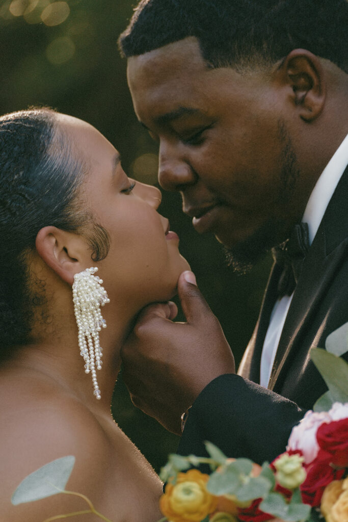 Couple embracing at Bok Tower Gardens, Central Florida elopement photography